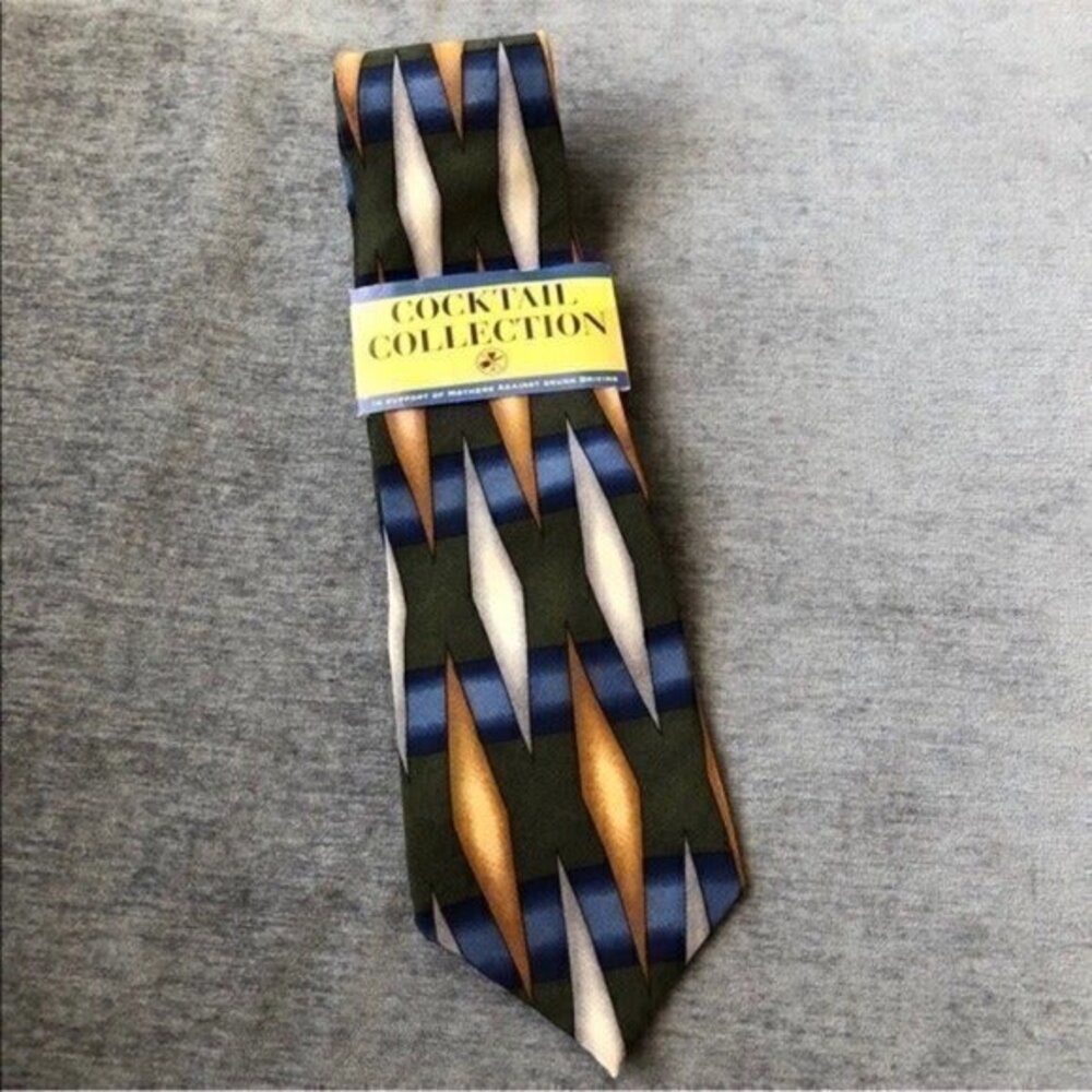 Cocktail Collection Tie Classic Necktie NWT